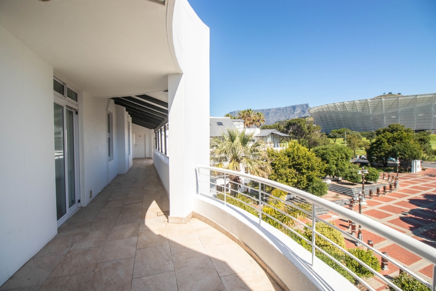 To Let 3 Bedroom Property for Rent in Mouille Point Western Cape